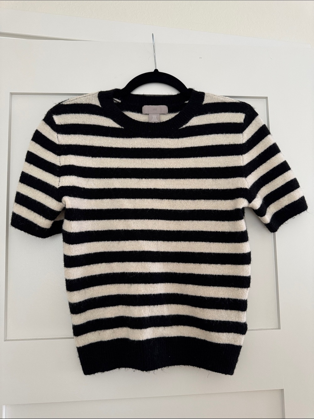 Striped Black & Cream Short-Sleeve Sweater
